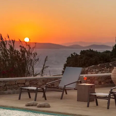 Bella Platias Offers Elegant And Spacious Stunning Sea Views Romantic Sunset Views O ヴィラ Agios Ioannis Diakoftis
